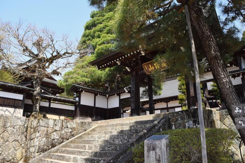 Вилла Atagoya Такаяма Экстерьер фото
